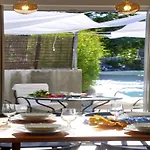 Charming With Pool *