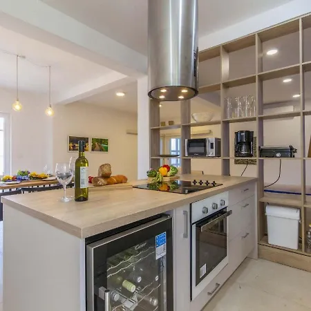 Villa Deluxe In Ibenik Near