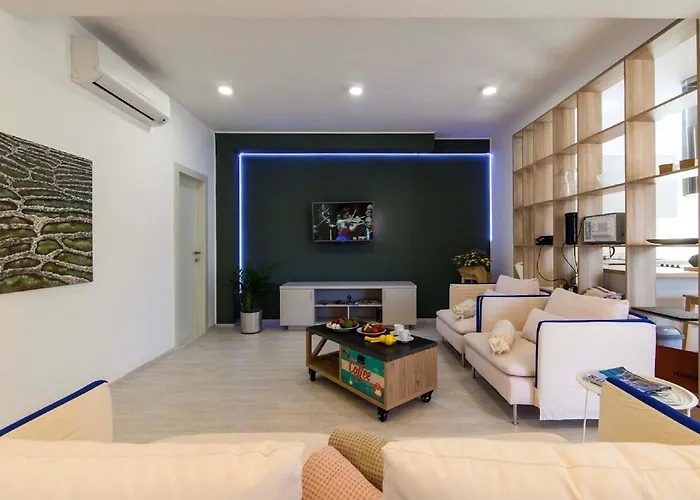 Charming With Pool Vila Šibenik