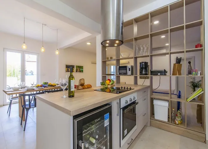 Charming With Pool Šibenik