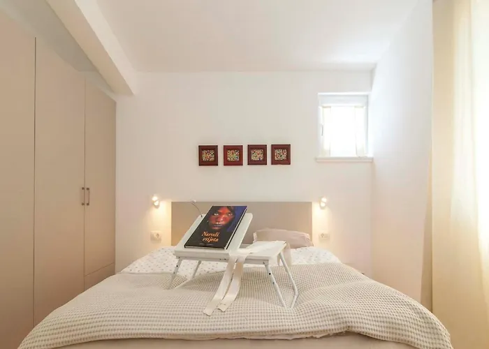 Charming With Pool ヴィラ